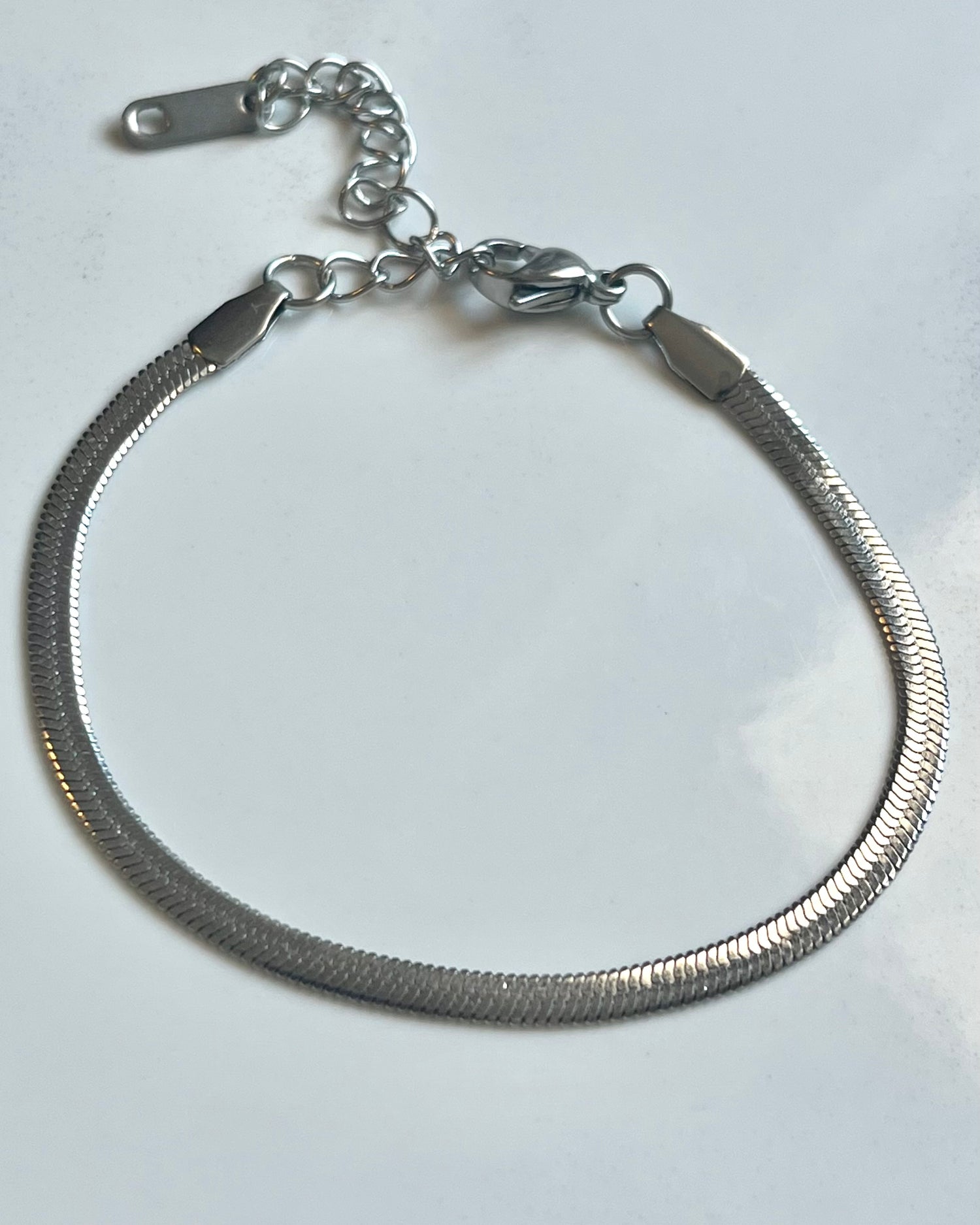 Bracciale Sottile Eleganza